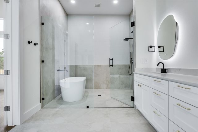 21803 O'Henry Ave, Lago Vista, TX 78645