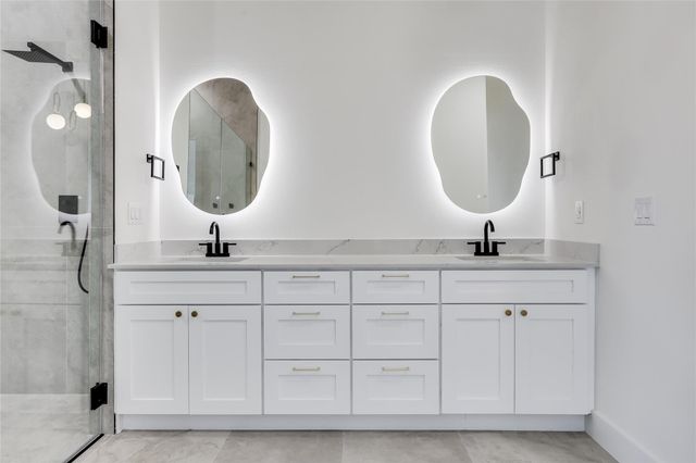 21803 O'Henry Ave, Lago Vista, TX 78645