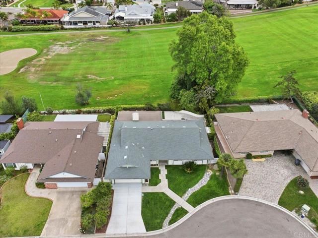 1071 La Reina Drive, San Marcos, CA 92078