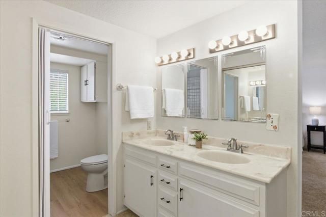 1071 La Reina Drive, San Marcos, CA 92078