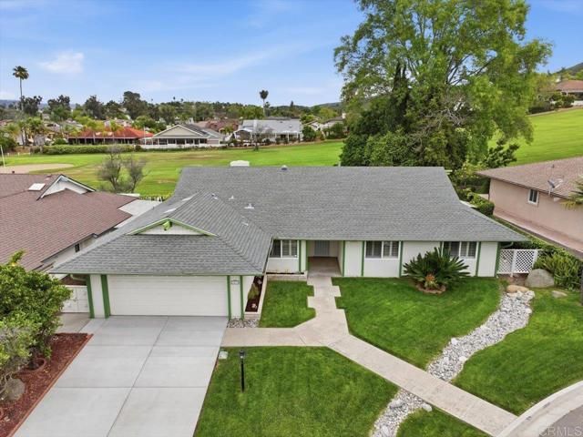 1071 La Reina Drive, San Marcos, CA 92078