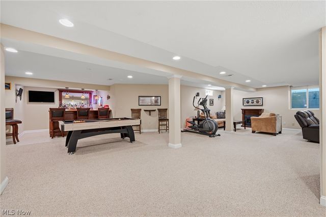 3119 Laura Lane, Westlake, OH 44145