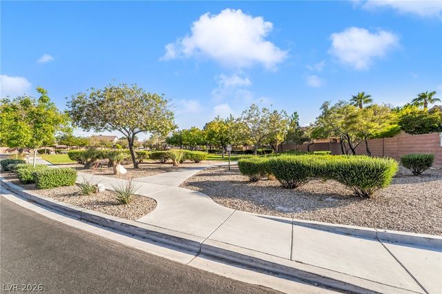 5605 Raven Horse Drive, Las Vegas, NV 89131