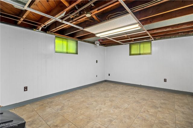 9988 W Ridge Road, Elyria, OH 44035
