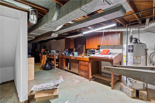 9988 W Ridge Road, Elyria, OH 44035