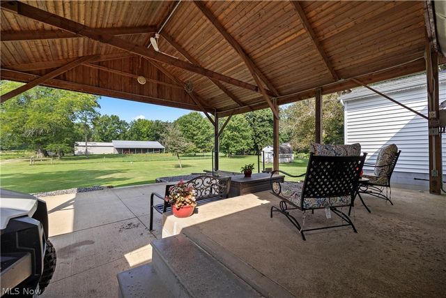 9988 W Ridge Road, Elyria, OH 44035