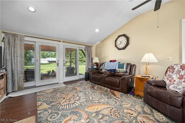 9988 W Ridge Road, Elyria, OH 44035