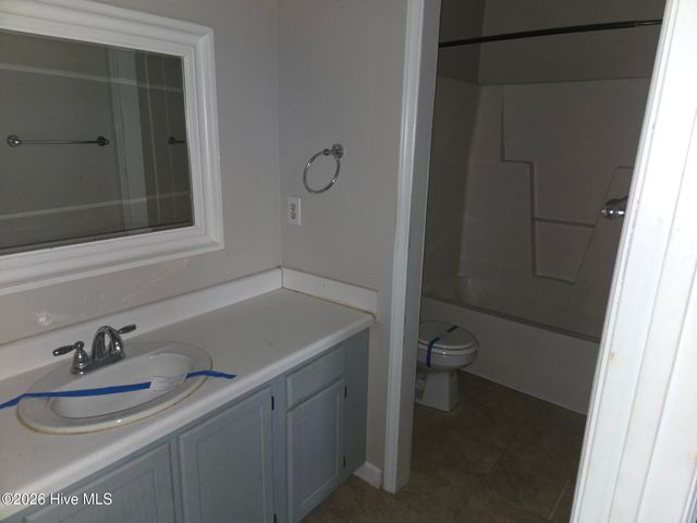 442 Dion Drive, Hubert, NC 28539