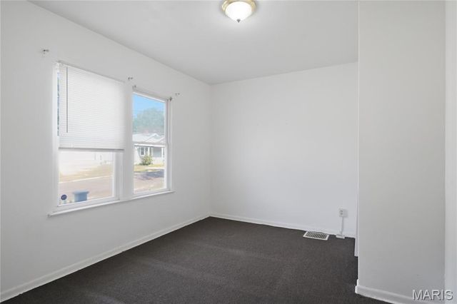 2344 Burns Avenue, St Louis, MO 63114