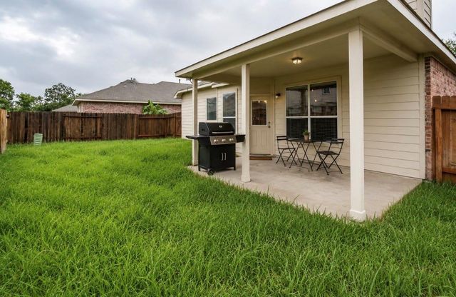 21135 Kirklands Wood, Houston, TX 77095