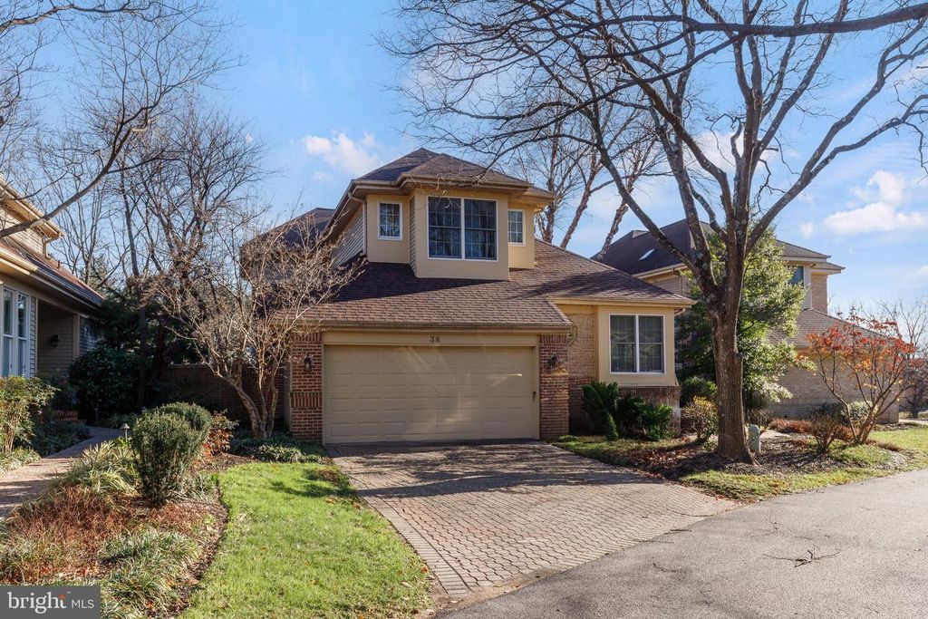 38 STAGS LEAP CT, Pikesville, MD 21208
