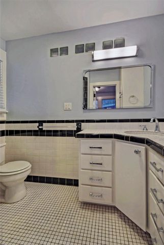 1704 Nickerson ST, Austin, TX 78704