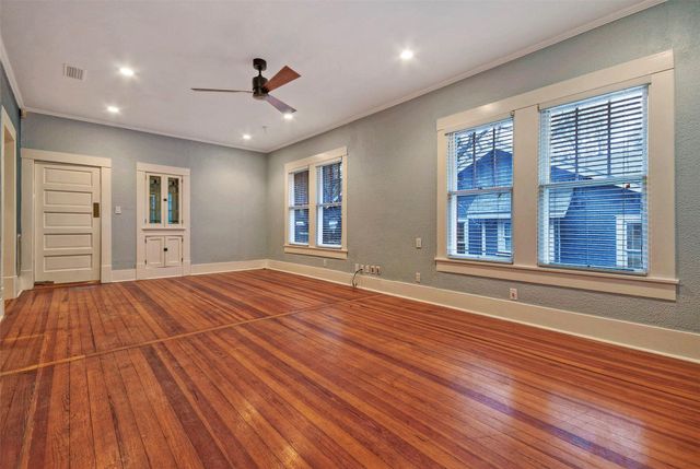 1704 Nickerson ST, Austin, TX 78704