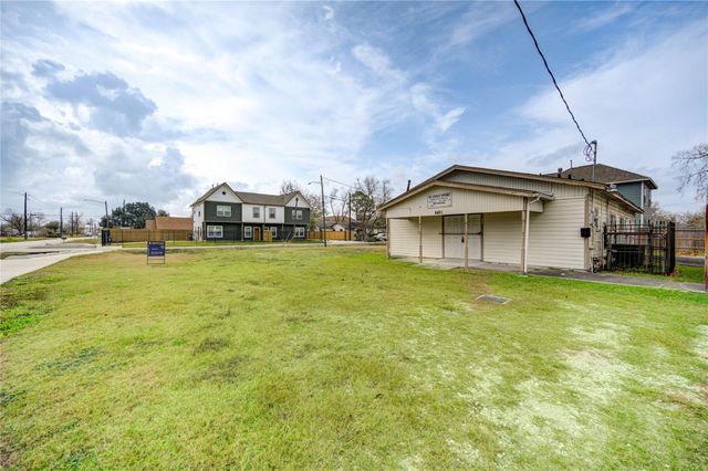 6433 Eastland Street, Houston, TX 77028