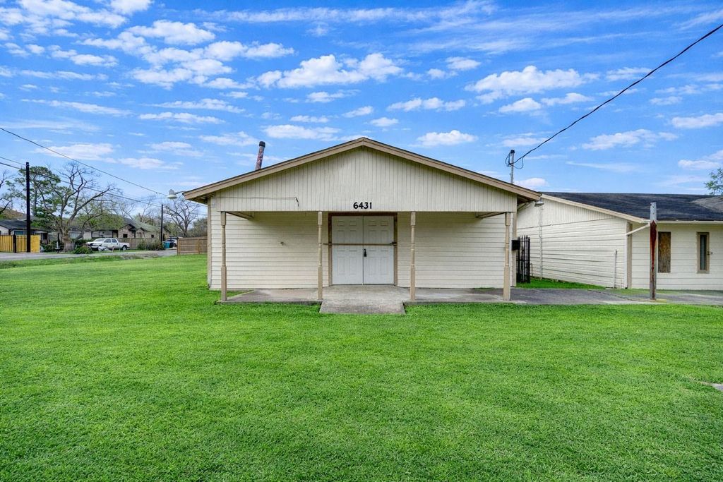 6433 Eastland Street, Houston, TX 77028