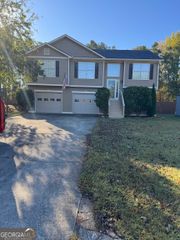 156 Reisling Drive, Braselton, GA 30517