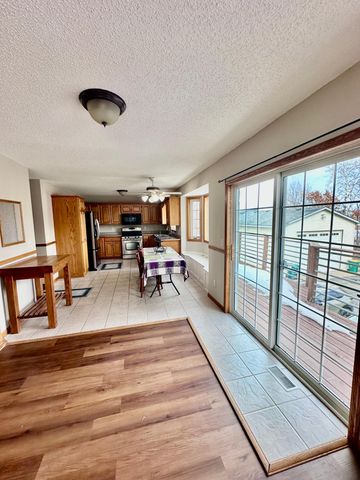 37490 Grand Avenue, North Branch, MN 55056