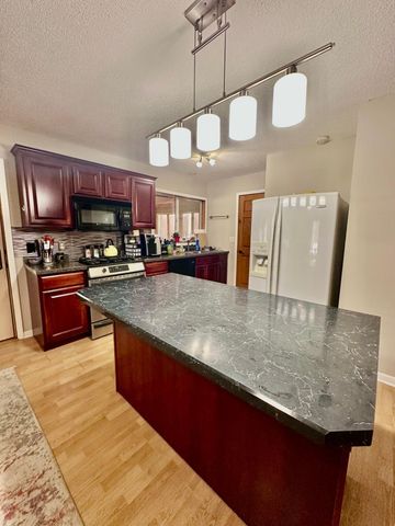 37490 Grand Avenue, North Branch, MN 55056