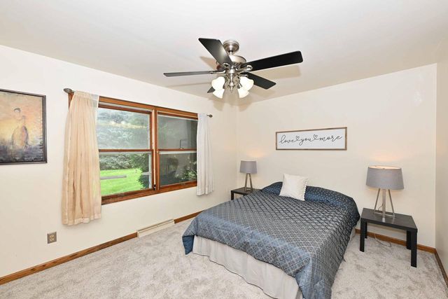 W4708 Pine COURT, Elkhorn, WI 53121