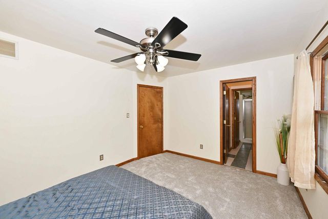 W4708 Pine COURT, Elkhorn, WI 53121