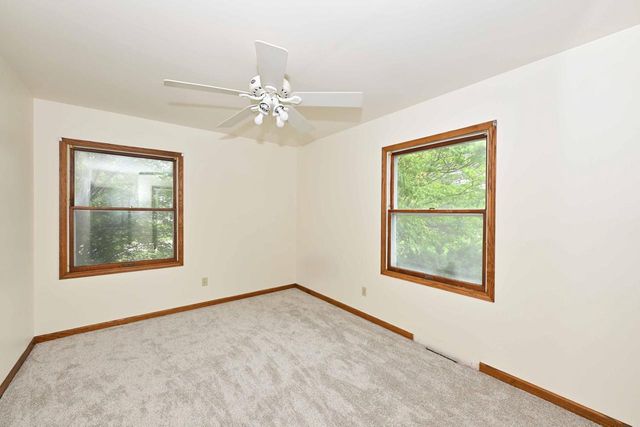 W4708 Pine COURT, Elkhorn, WI 53121