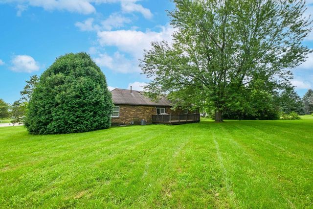 W4708 Pine COURT, Elkhorn, WI 53121