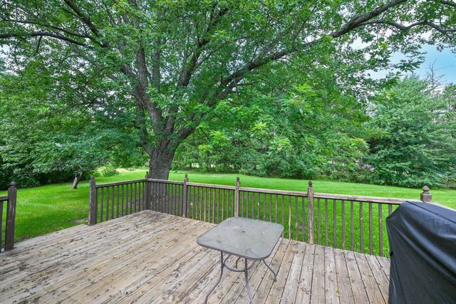 W4708 Pine COURT, Elkhorn, WI 53121