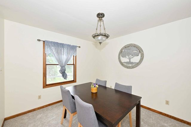 W4708 Pine COURT, Elkhorn, WI 53121