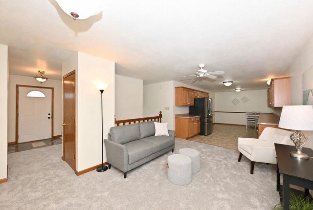 W4708 Pine COURT, Elkhorn, WI 53121