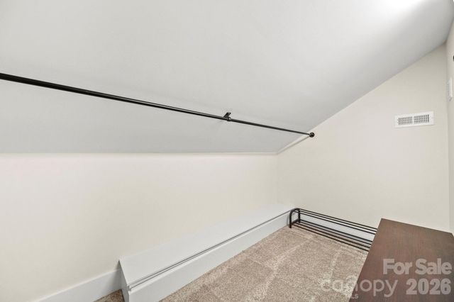 202 S Oak Street, Statesville, NC 28677
