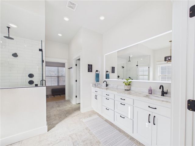 4105 Rolling Meadows Drive, Rogers, AR 72756