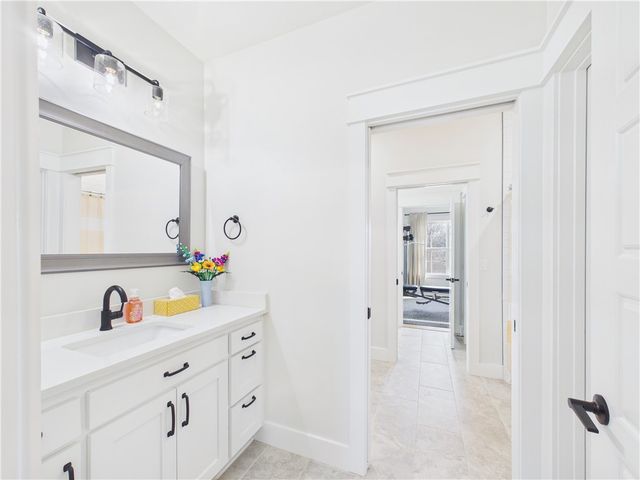 4105 Rolling Meadows Drive, Rogers, AR 72756