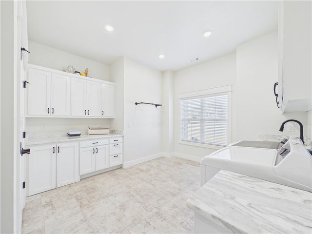 4105 Rolling Meadows Drive, Rogers, AR 72756