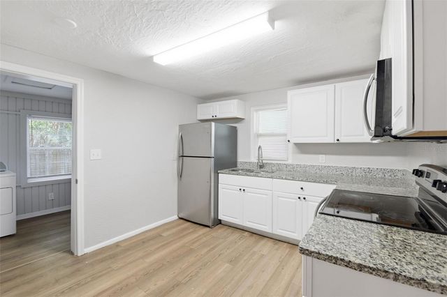 2550 10TH AVENUE S, St Petersburg, FL 33712