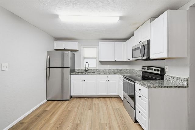 2550 10TH AVENUE S, St Petersburg, FL 33712