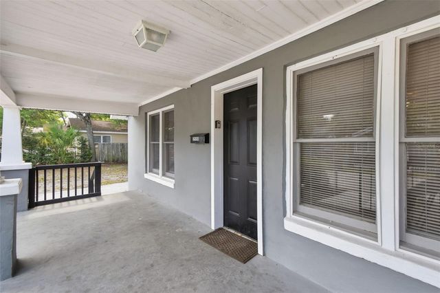 2550 10TH AVENUE S, St Petersburg, FL 33712