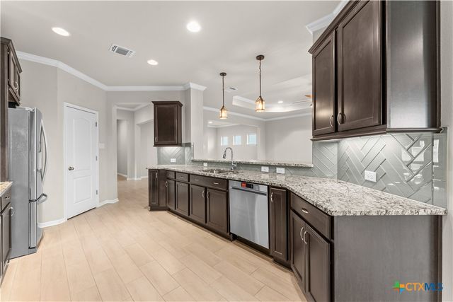 213 Lasata Lane, Belton, TX 76513