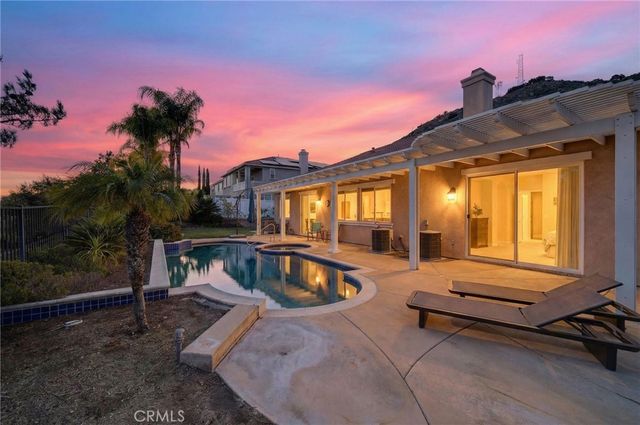 23801 Hollingsworth, Murrieta, CA 92562