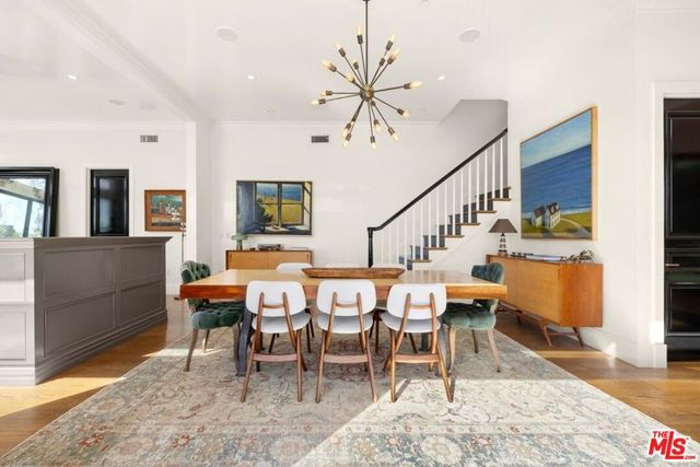 1640 N Kings Road, Los Angeles, CA 90069