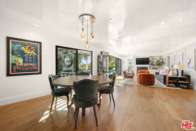 1640 N Kings Road, Los Angeles, CA 90069