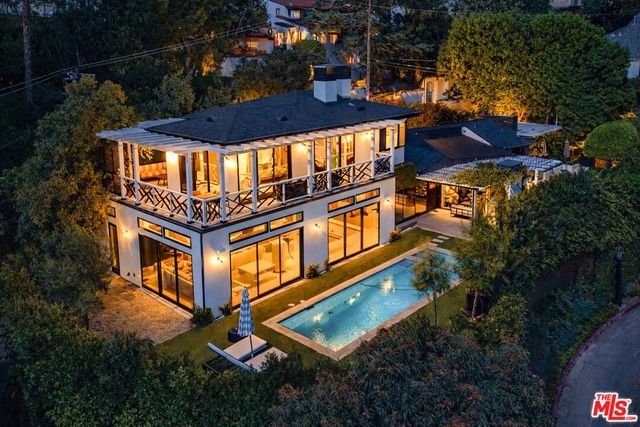 1640 N Kings Road, Los Angeles, CA 90069