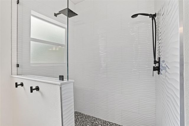12565 81ST AVENUE, Seminole, FL 33776