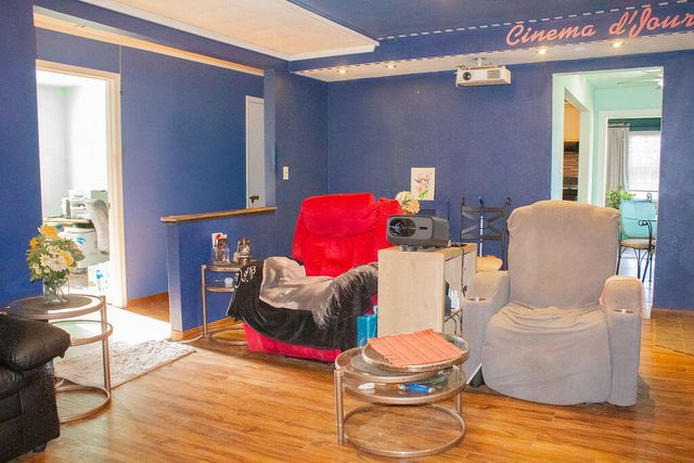 1461 Welch Road, Reeds Spring, MO 65737