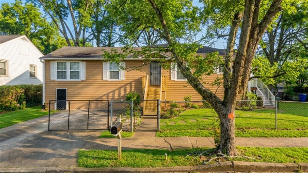 784 Avenida St. Street SW, Atlanta, GA 30318