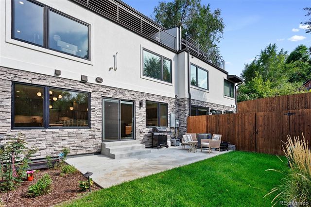 6085 S Sycamore Street, Littleton, CO 80120