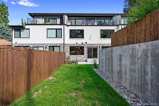 6085 S Sycamore Street, Littleton, CO 80120