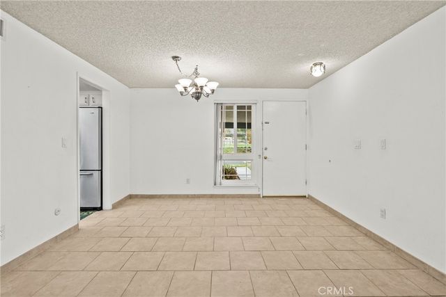 29147 Lotusgarden, Canyon Country, CA 91387