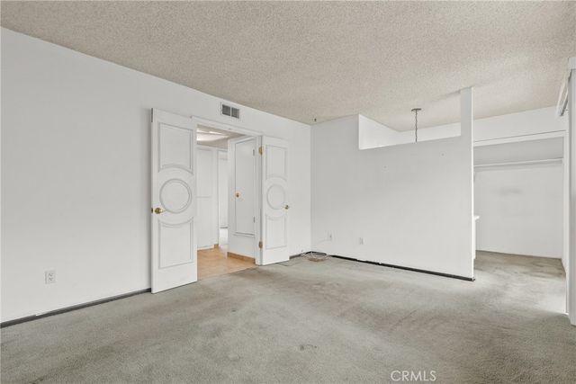 29147 Lotusgarden, Canyon Country, CA 91387