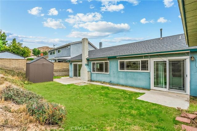 29147 Lotusgarden, Canyon Country, CA 91387