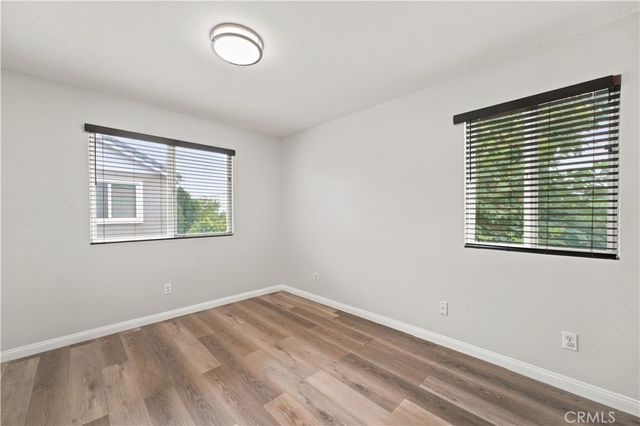 13471 Sunny Palms Ln, Sylmar, CA 91342